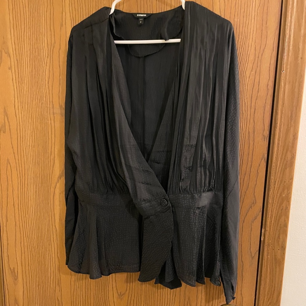 Long sleeve blouse